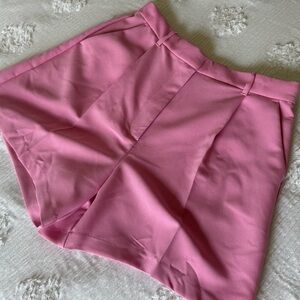 NWT Abercrombie & Fitch Pink High Waisted Pleated Shorts